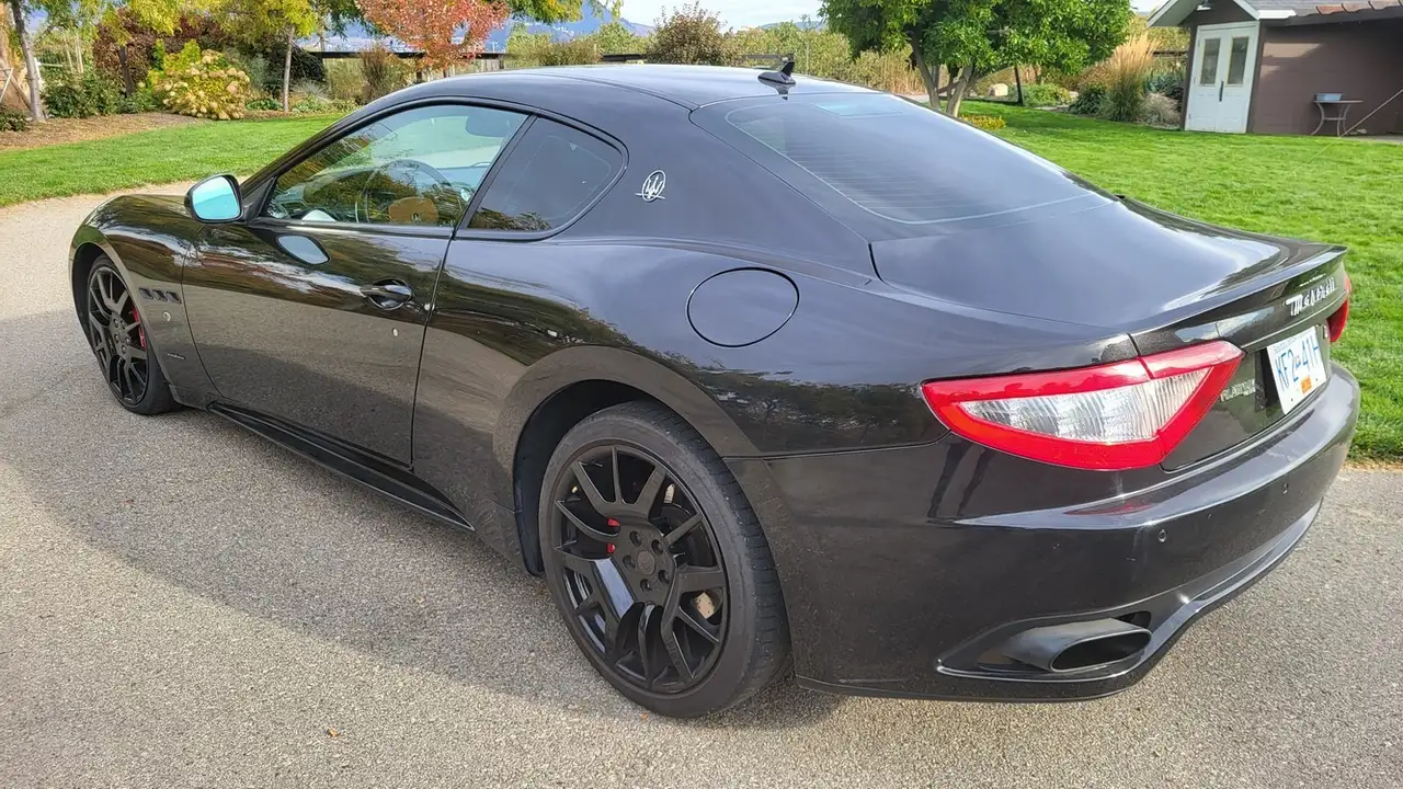 Maserati GranTurismo снимка Maserati GranTurismo