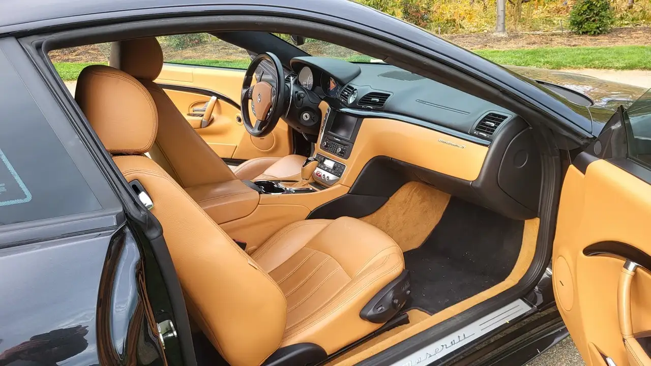 Maserati GranTurismo снимка Maserati GranTurismo