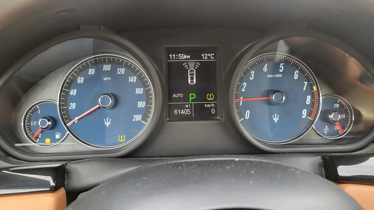Maserati GranTurismo снимка Maserati GranTurismo