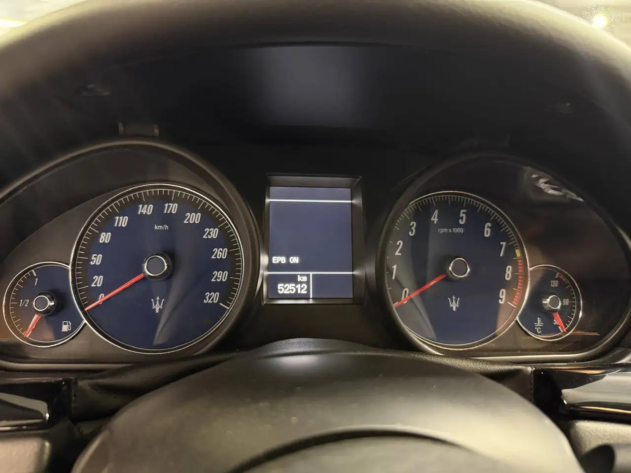 Maserati GranTurismo снимка Maserati GranTurismo