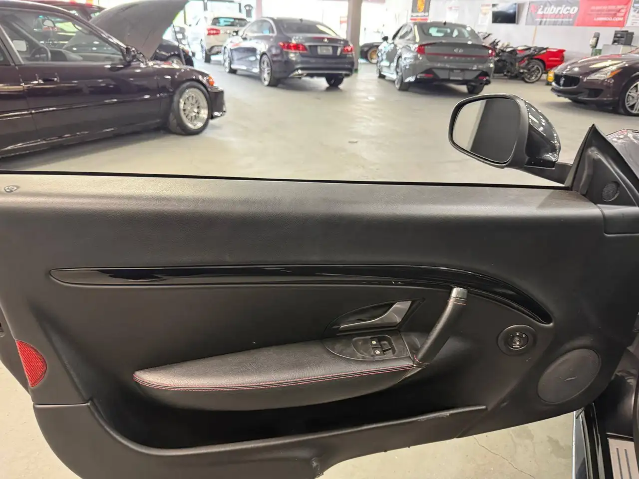 Maserati GranTurismo снимка Maserati GranTurismo