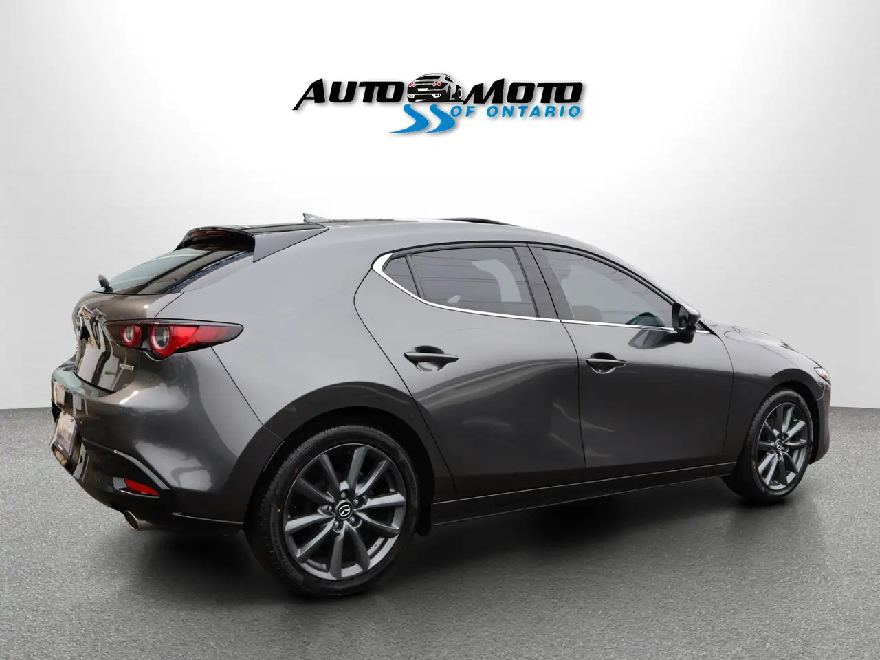 Mazda 3 снимка Mazda 3