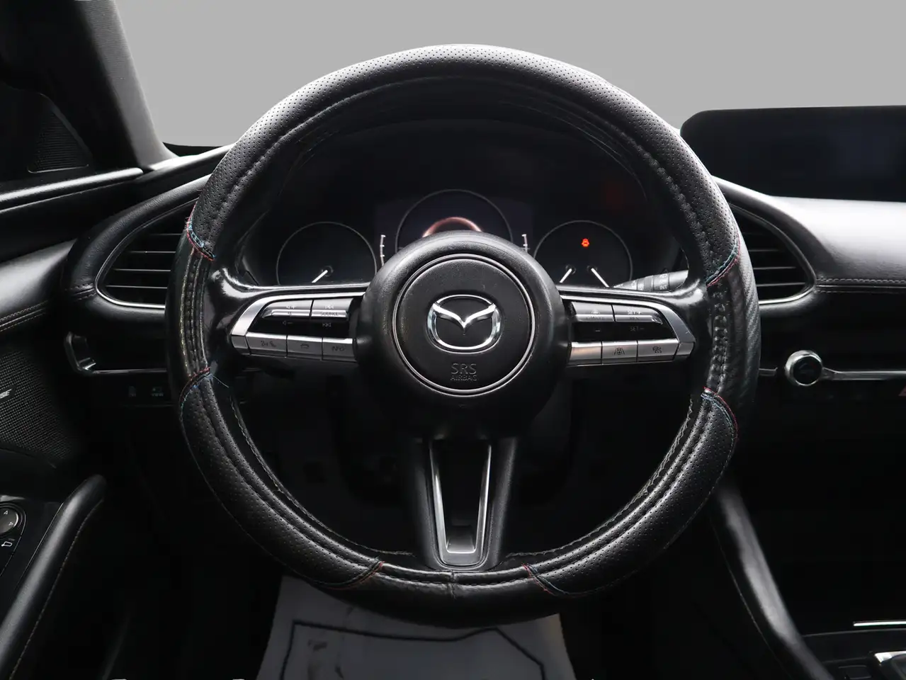 Mazda 3 снимка Mazda 3