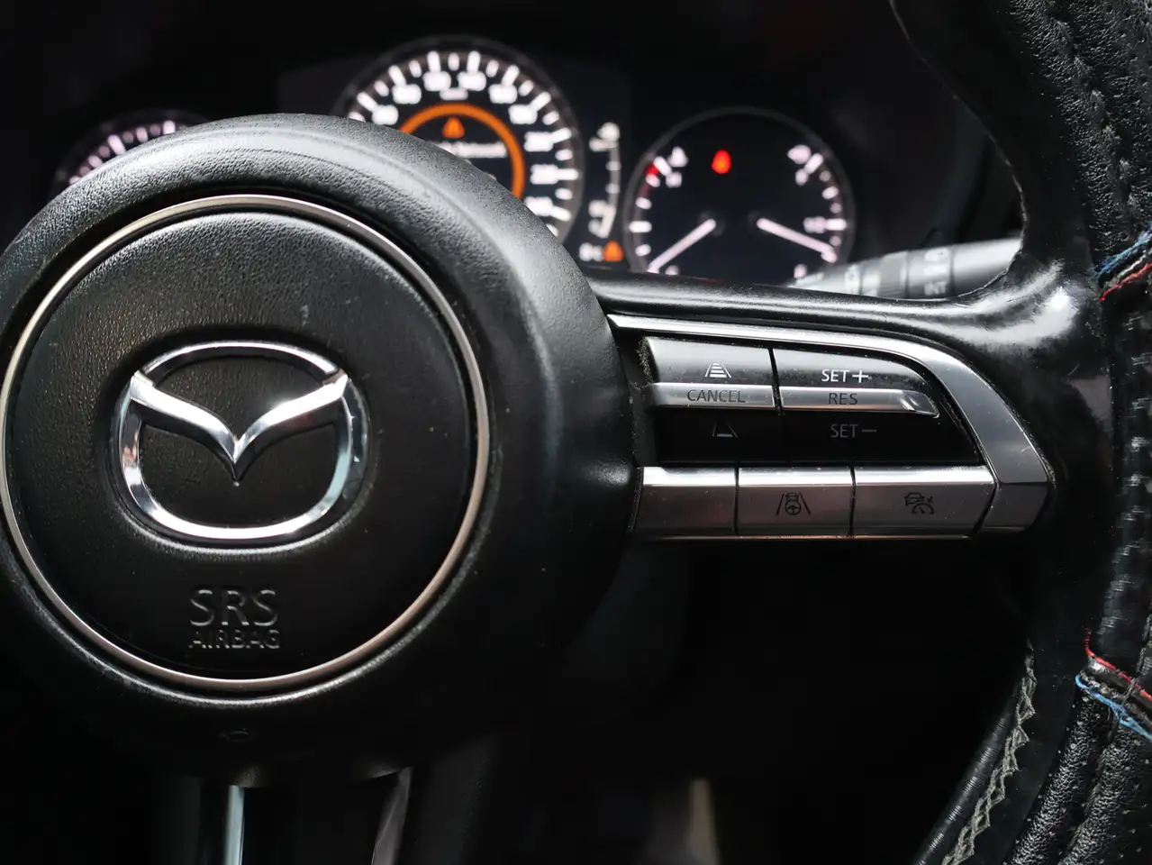 Mazda 3 снимка Mazda 3