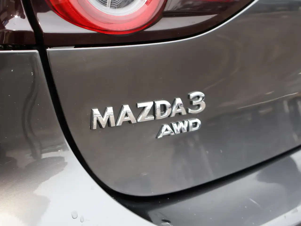 Mazda 3 снимка Mazda 3