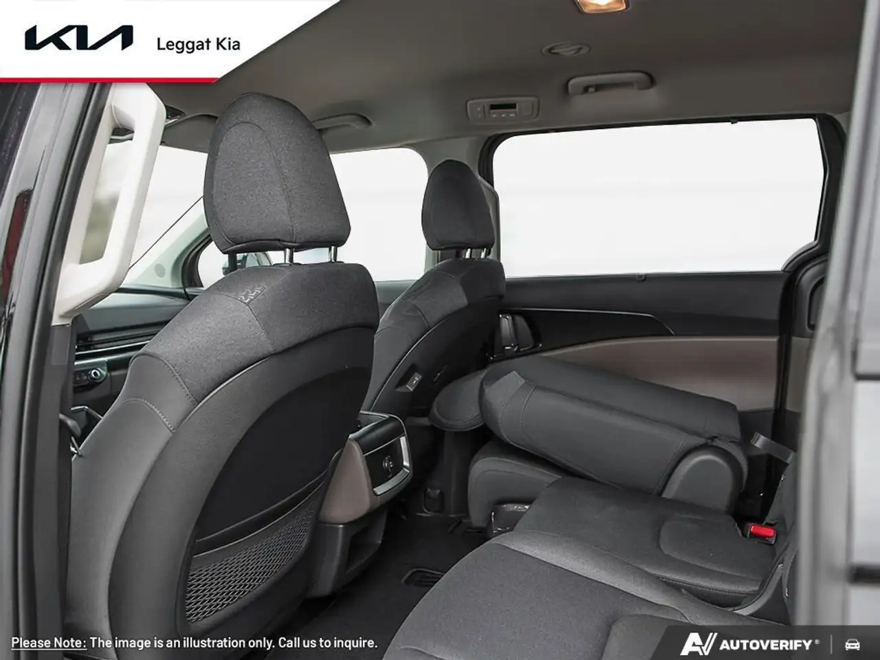 Kia Carnival снимка Kia Carnival
