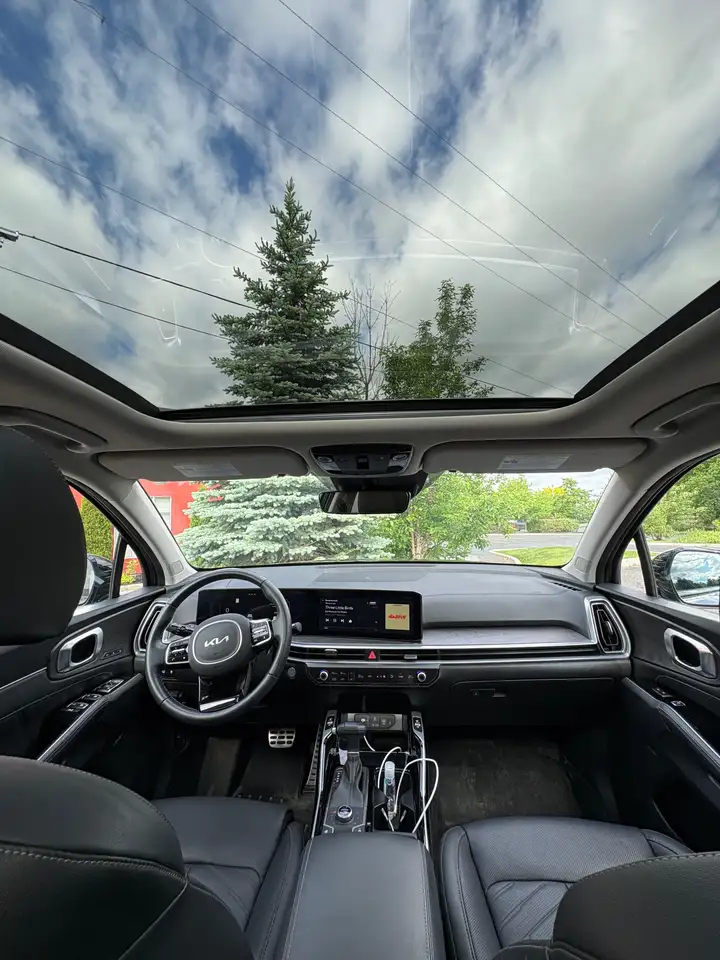 Kia Sorento снимка Kia Sorento