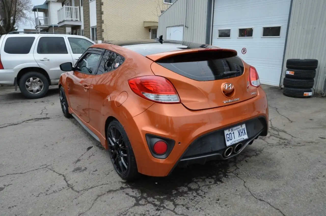 Hyundai VELOSTER снимка Hyundai VELOSTER