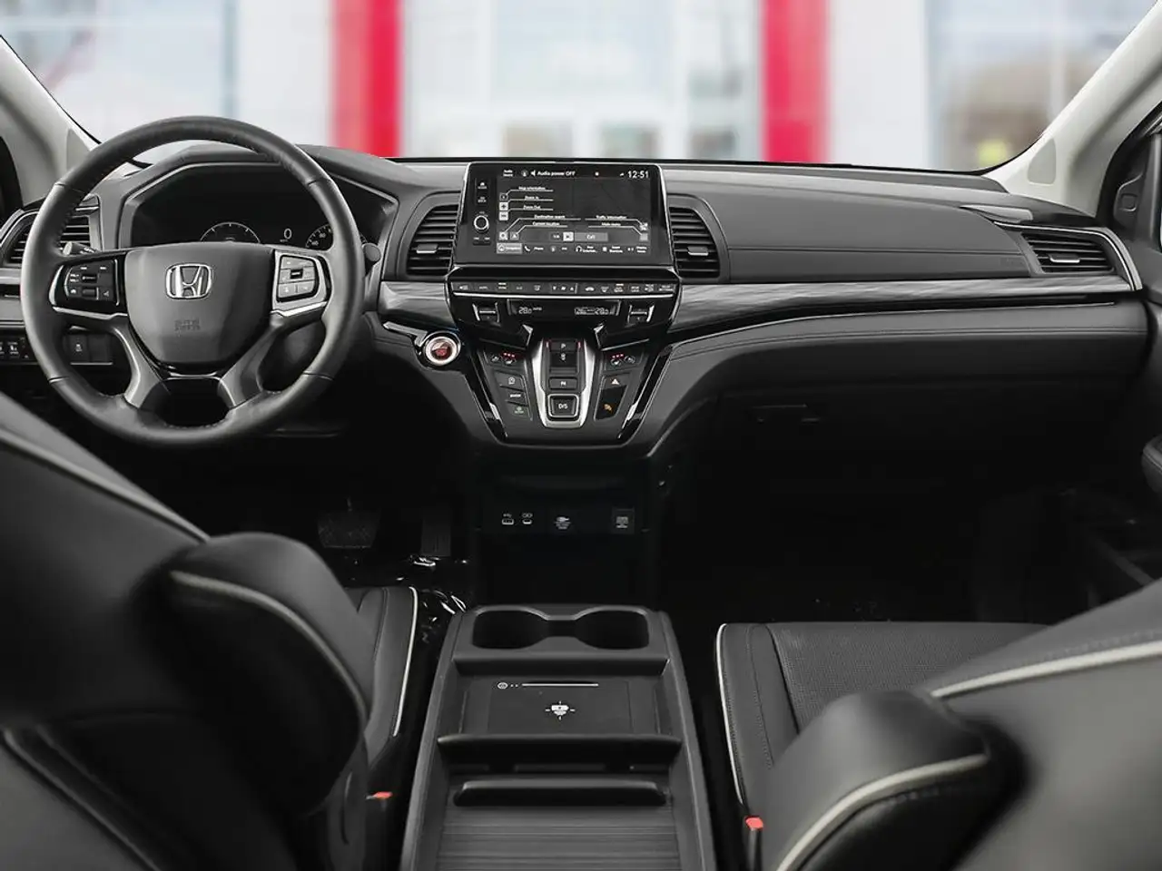 Honda Odyssey снимка Honda Odyssey