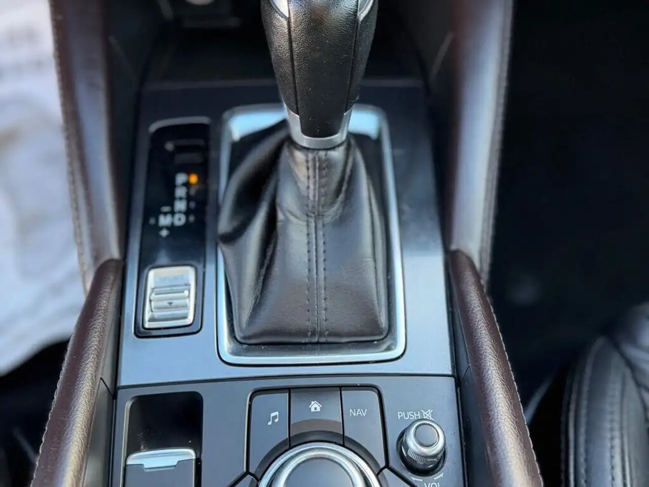 Mazda 6 photo Mazda 6