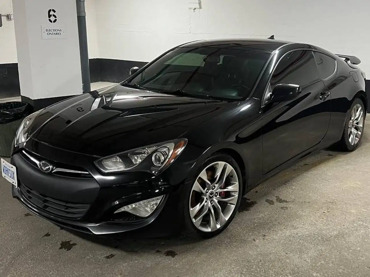 Hyundai Genesis Coupe снимка Hyundai Genesis Coupe