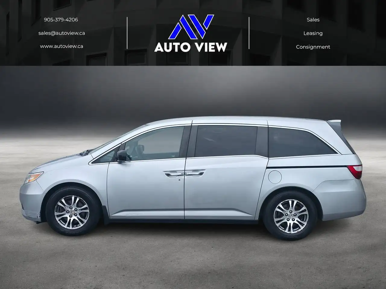 Honda Odyssey снимка Honda Odyssey