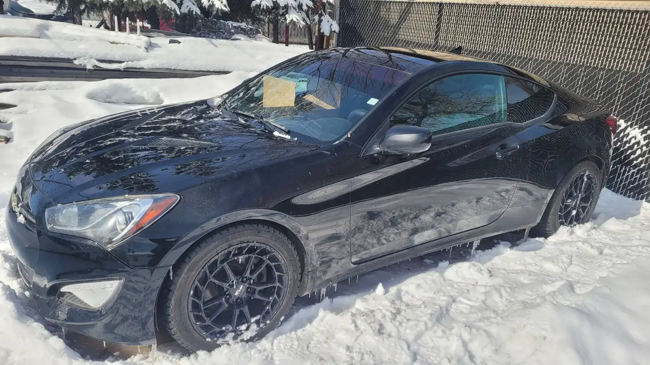 2013 Hyundai Genesis Coupe