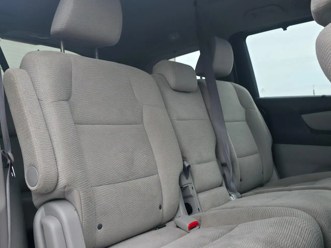Honda Odyssey снимка Honda Odyssey