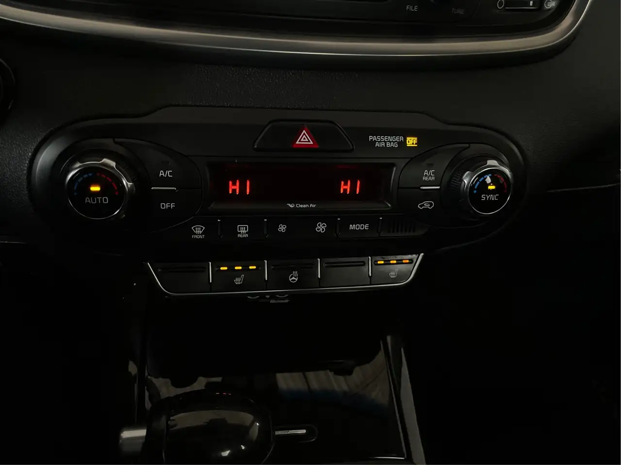 Kia Sorento снимка Kia Sorento
