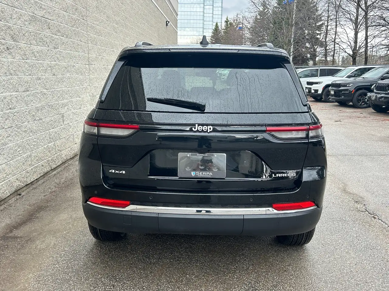 Jeep Grand Cherokee снимка Jeep Grand Cherokee