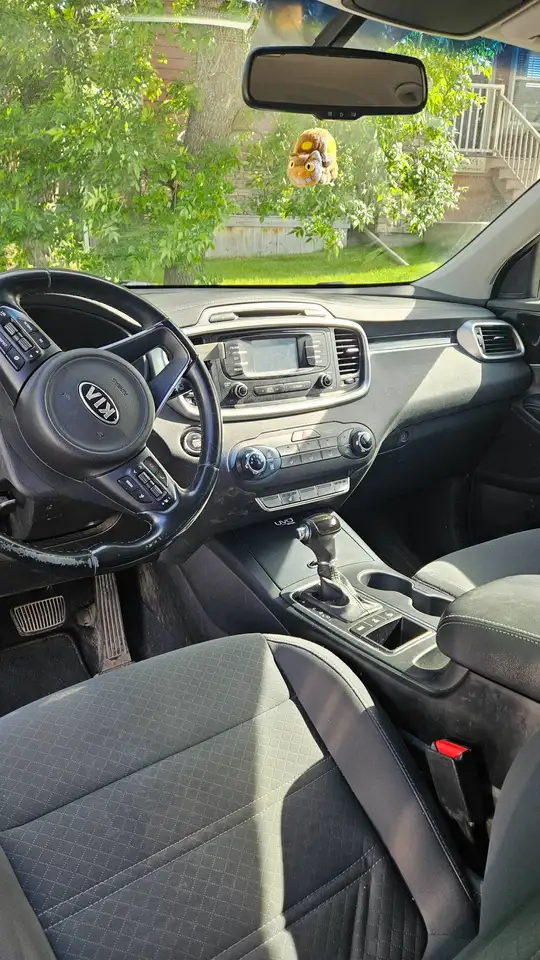 Kia Sorento снимка Kia Sorento