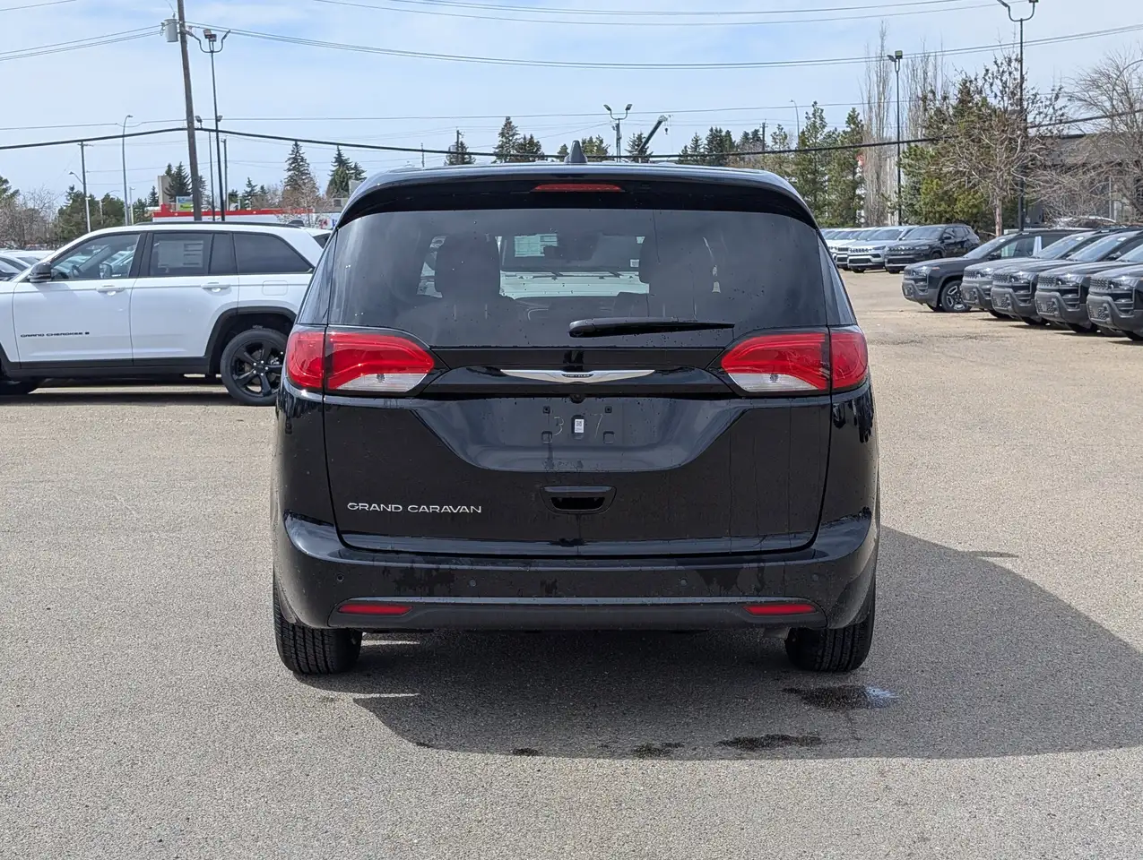 Chrysler Grand Caravan снимка Chrysler Grand Caravan