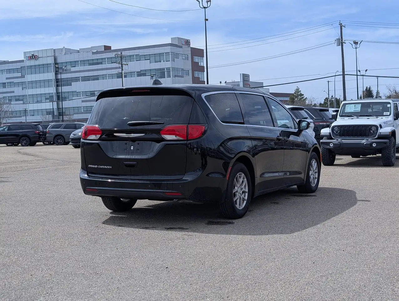 Chrysler Grand Caravan снимка Chrysler Grand Caravan
