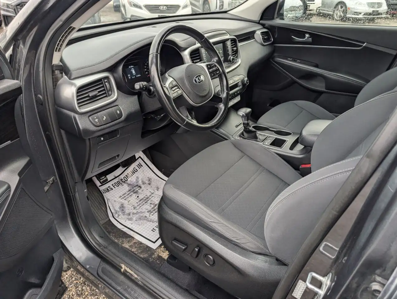 Kia Sorento снимка Kia Sorento