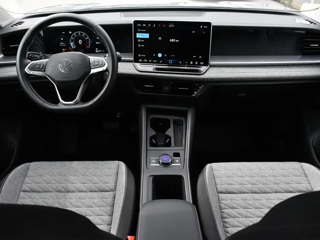 Volkswagen Tiguan снимка Volkswagen Tiguan