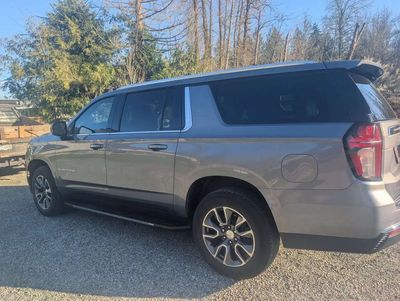 Chevrolet Suburban снимка Chevrolet Suburban
