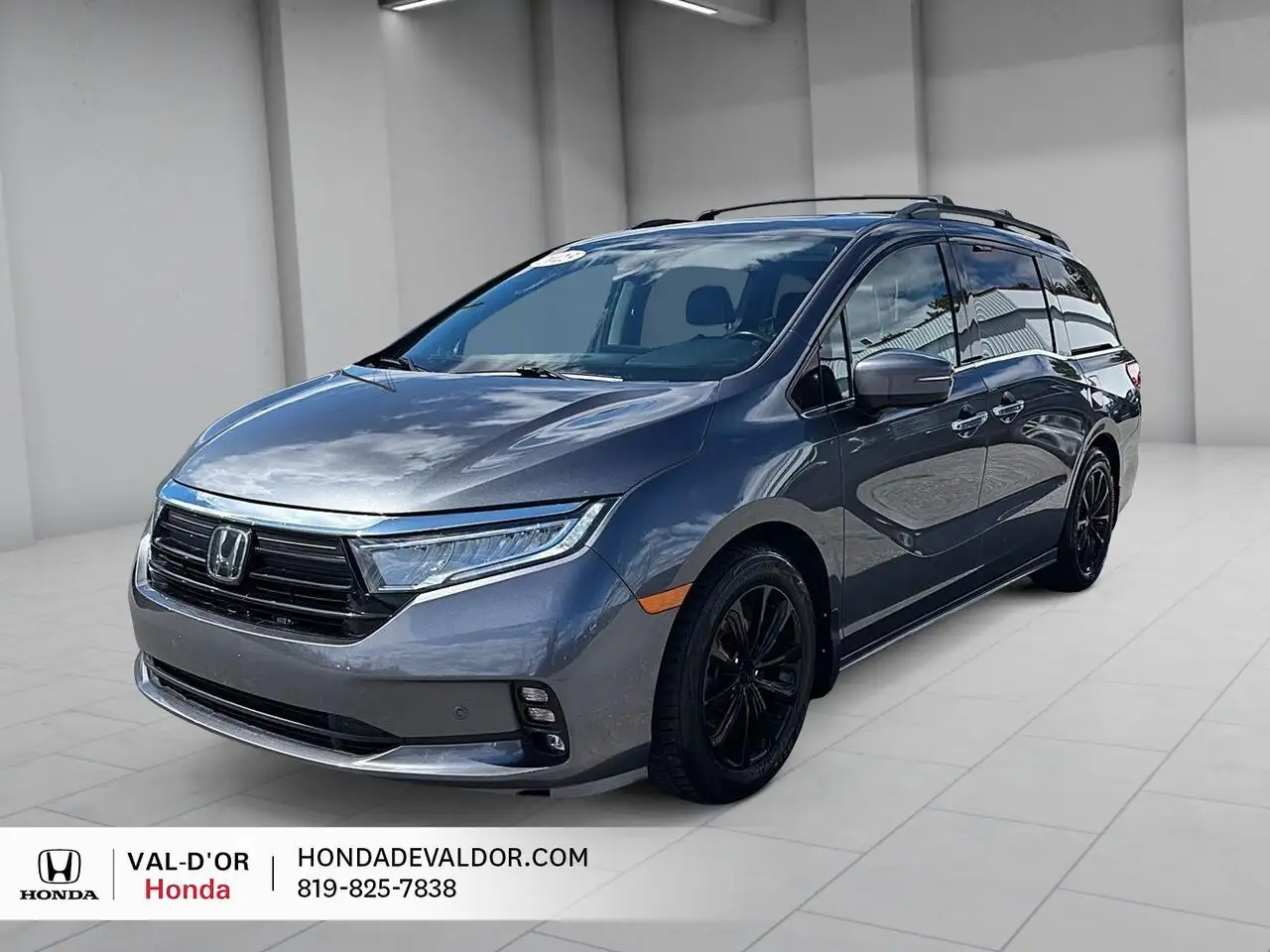 Honda Odyssey снимка Honda Odyssey