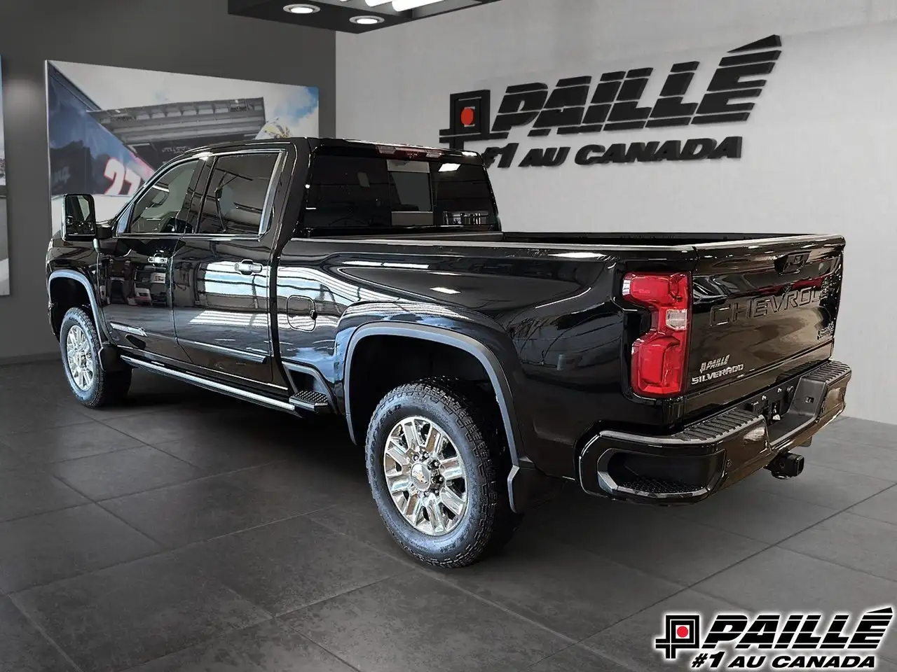 Chevrolet Silverado 2500 photo Chevrolet Silverado 2500