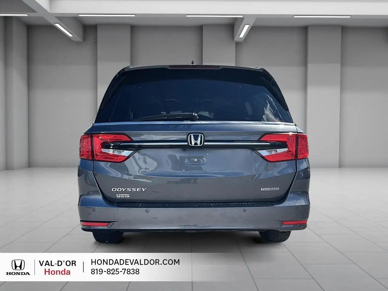 Honda Odyssey снимка Honda Odyssey