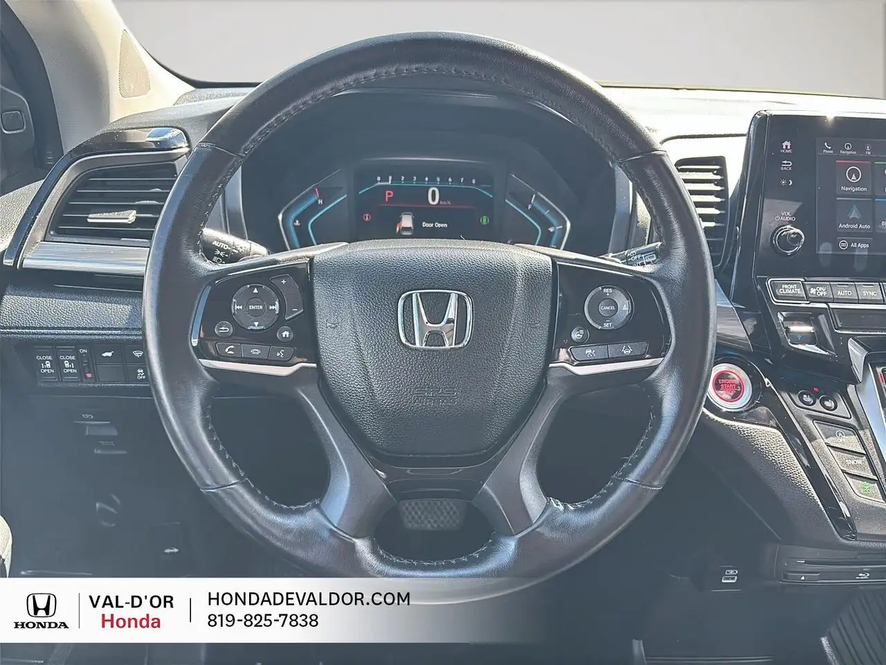 Honda Odyssey снимка Honda Odyssey