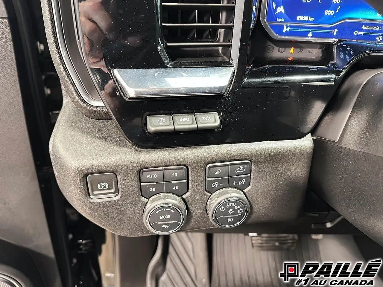 Chevrolet Silverado 2500 photo Chevrolet Silverado 2500