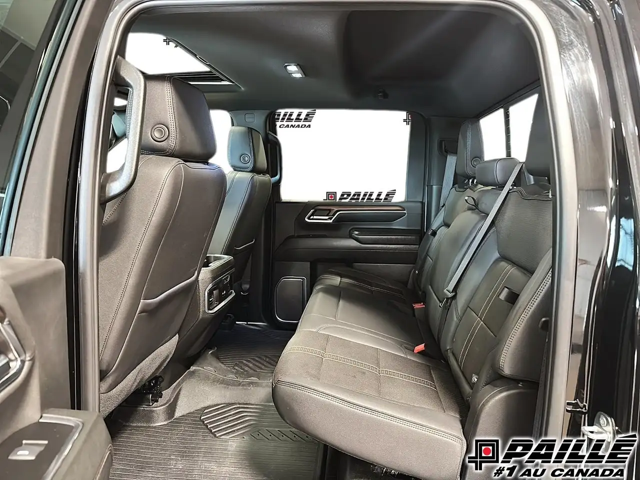 Chevrolet Silverado 2500 photo Chevrolet Silverado 2500