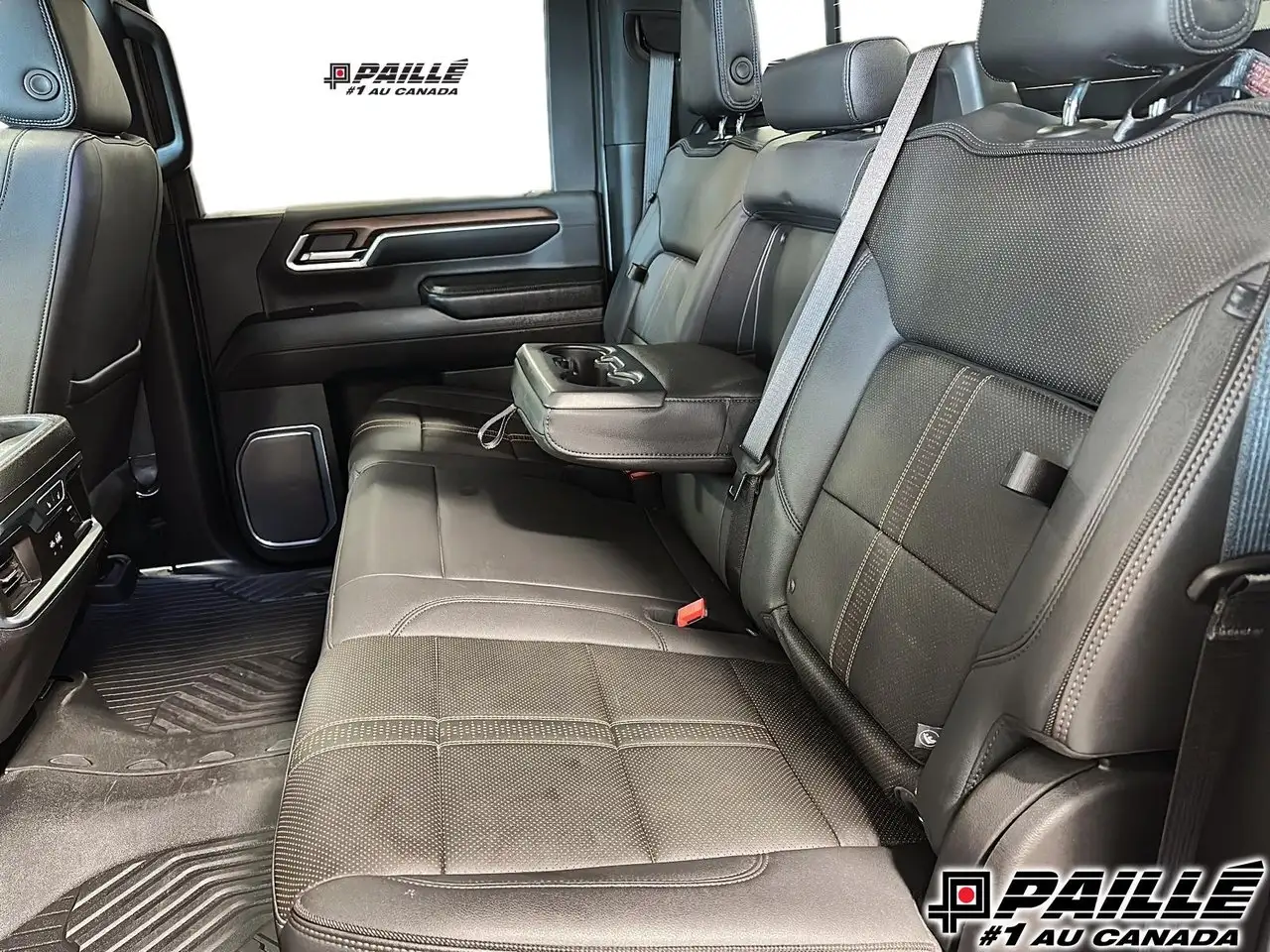Chevrolet Silverado 2500 photo Chevrolet Silverado 2500