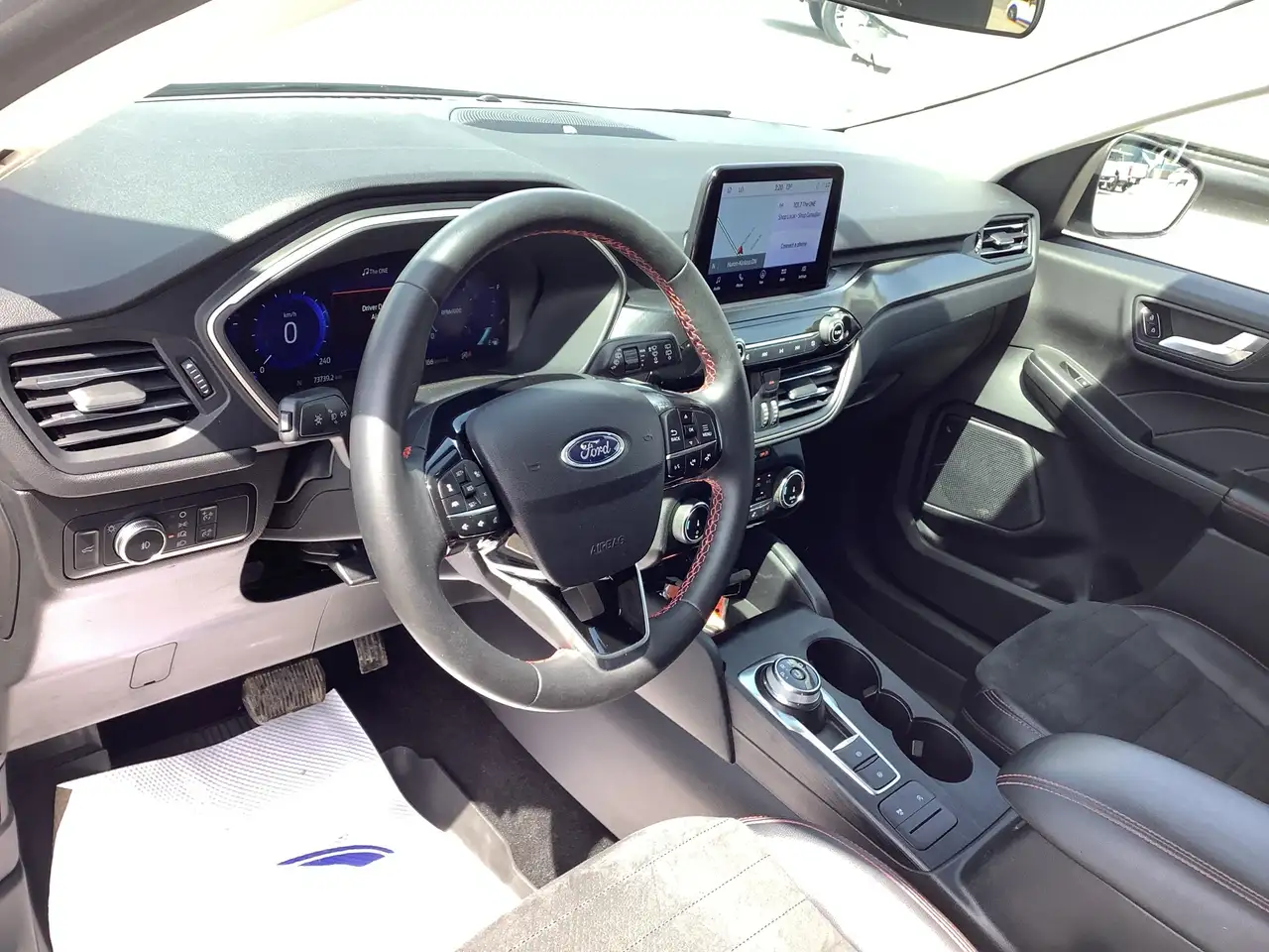 Ford Escape снимка Ford Escape