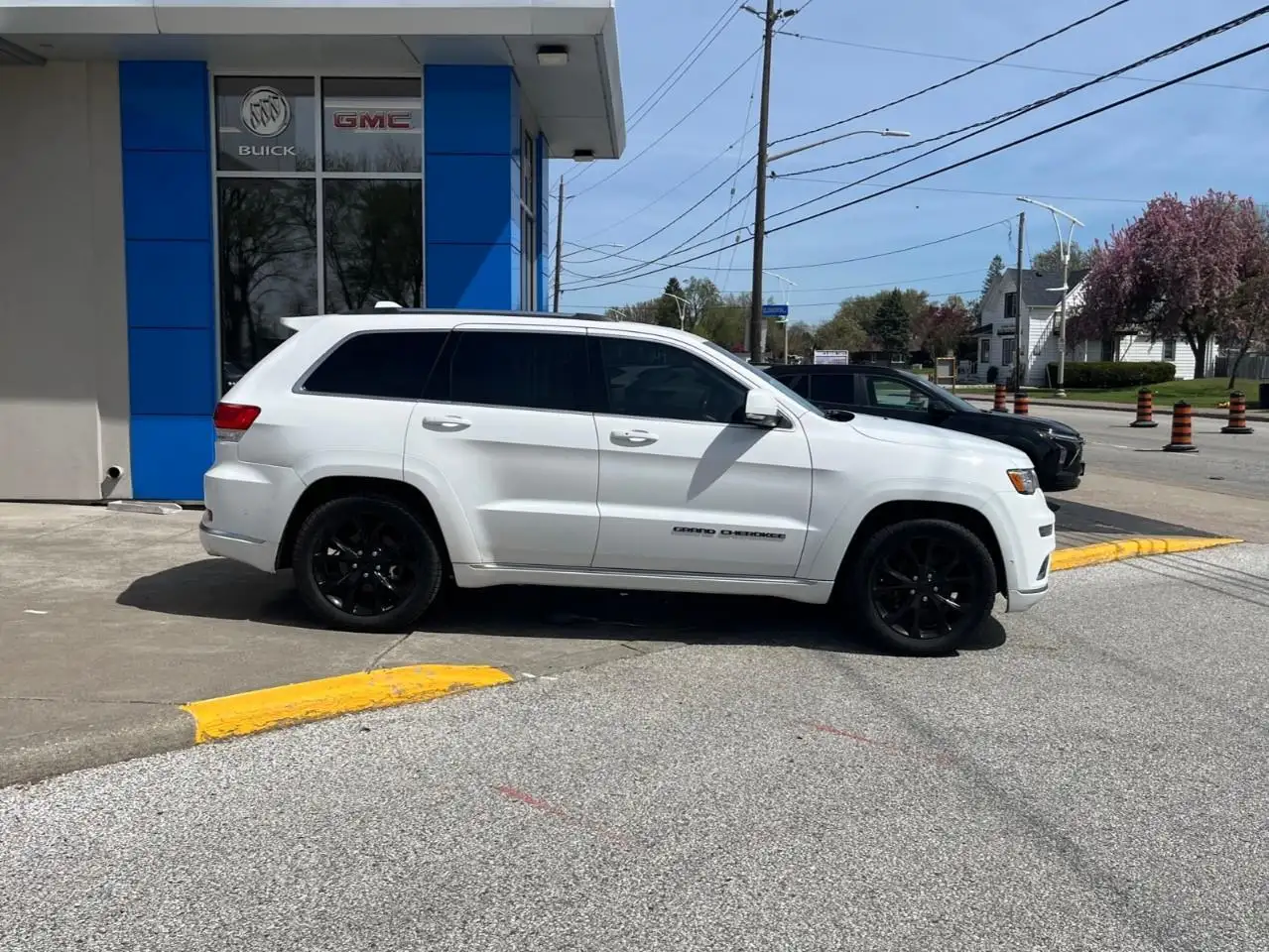 Jeep Grand Cherokee снимка Jeep Grand Cherokee