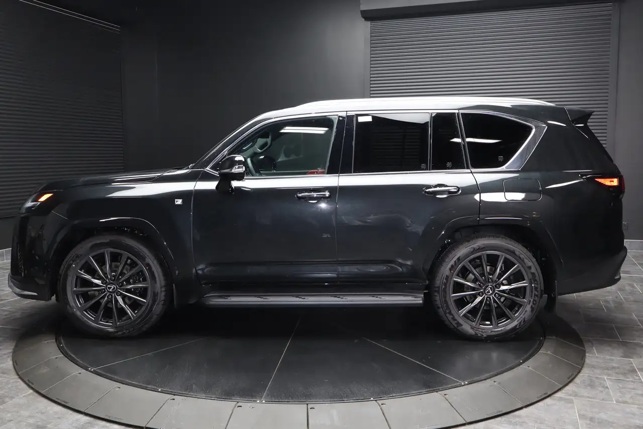 Lexus LX снимка Lexus LX