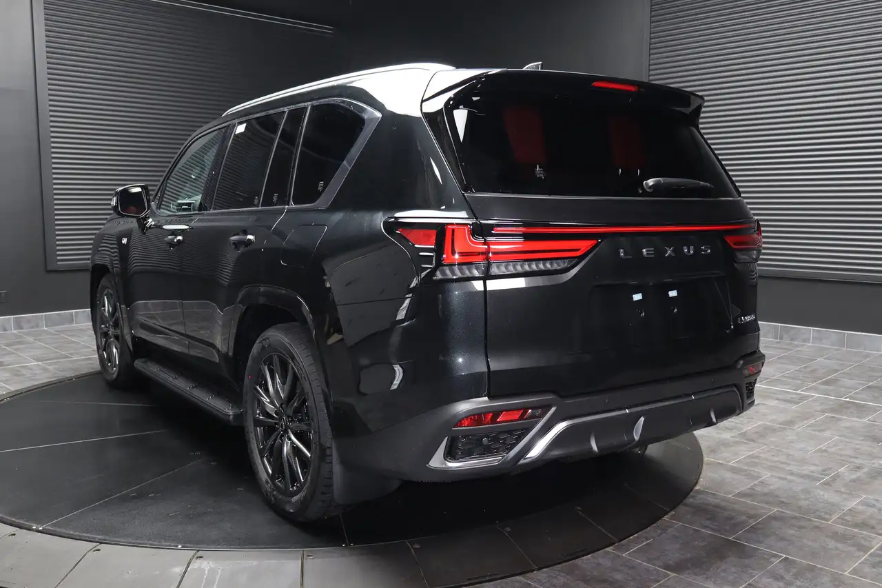 Lexus LX снимка Lexus LX