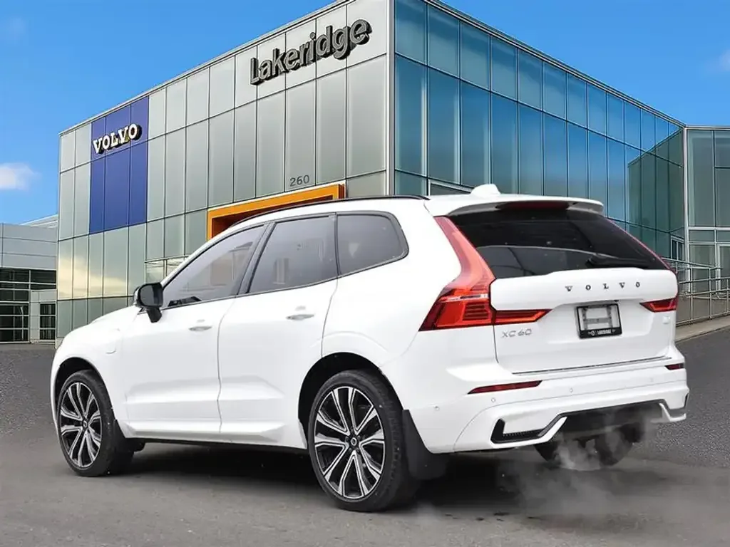 Volvo XC60 снимка Volvo XC60