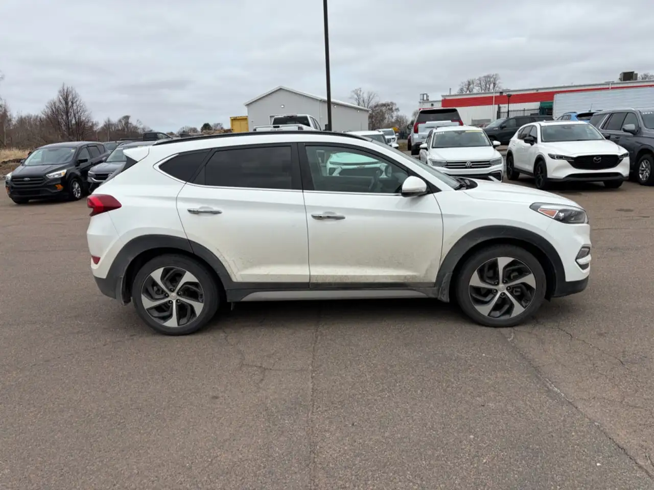 Hyundai TUCSON снимка Hyundai TUCSON