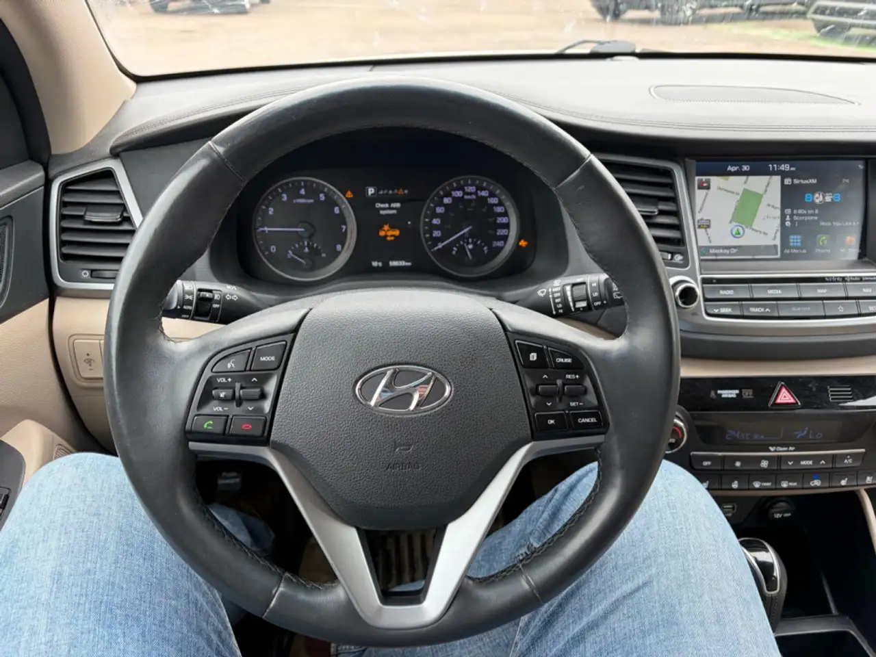 Hyundai TUCSON снимка Hyundai TUCSON