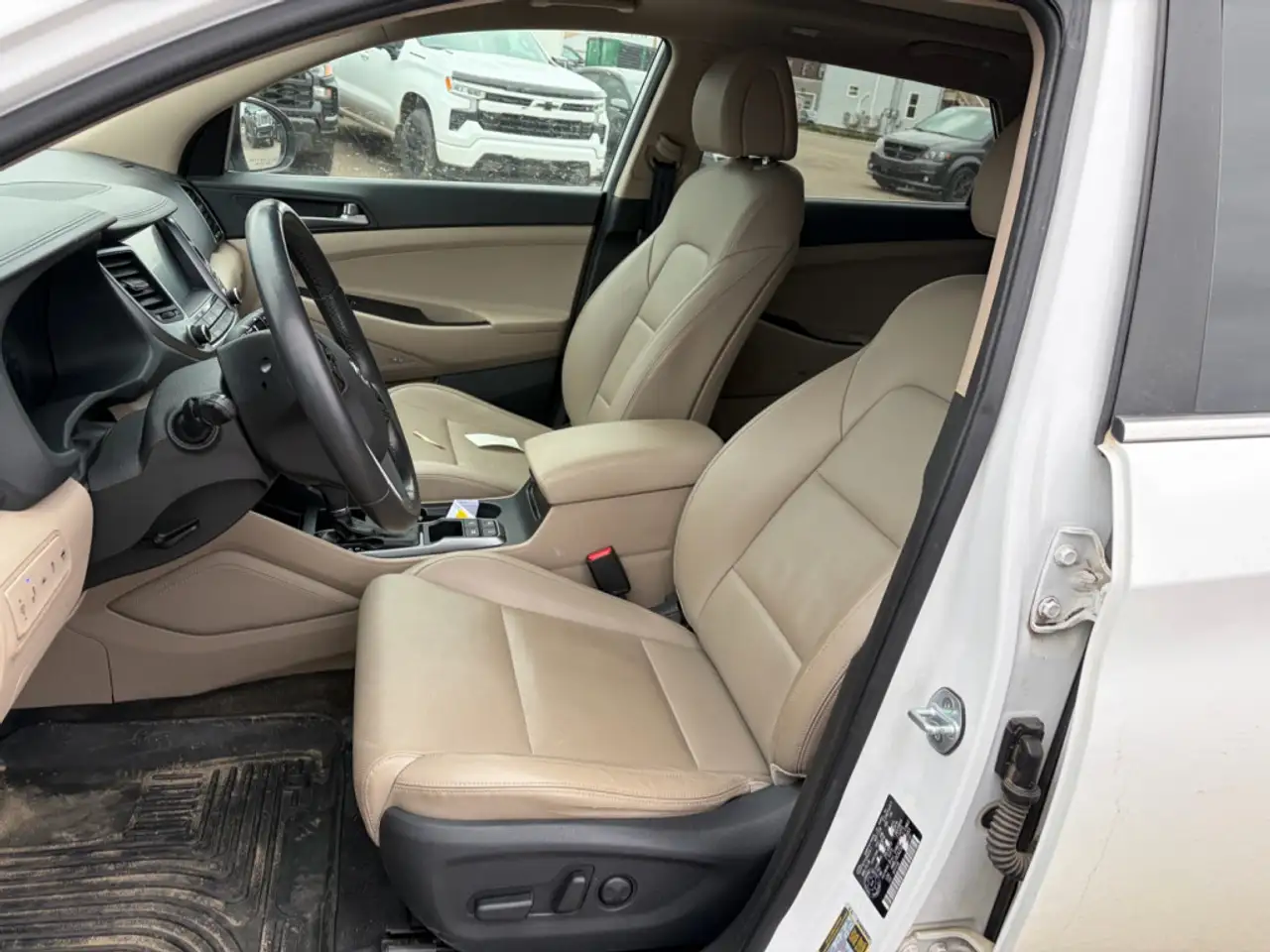 Hyundai TUCSON снимка Hyundai TUCSON