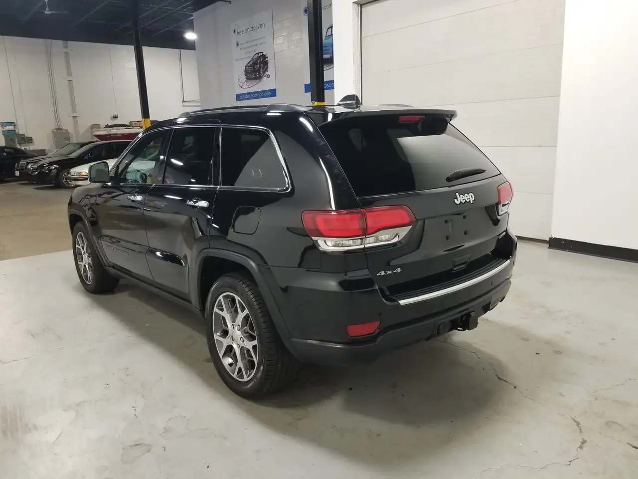 Jeep Grand Cherokee снимка Jeep Grand Cherokee