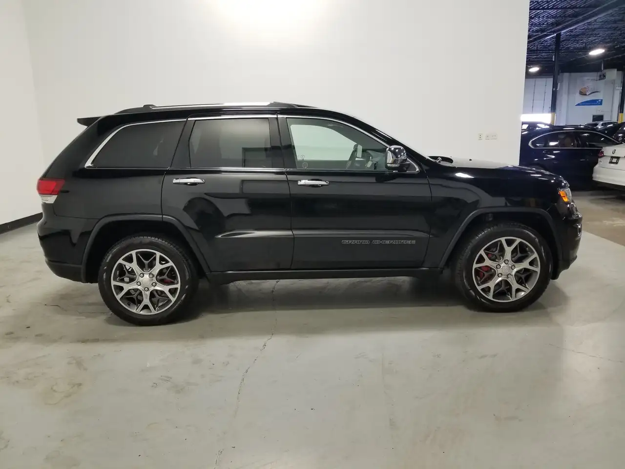 Jeep Grand Cherokee снимка Jeep Grand Cherokee