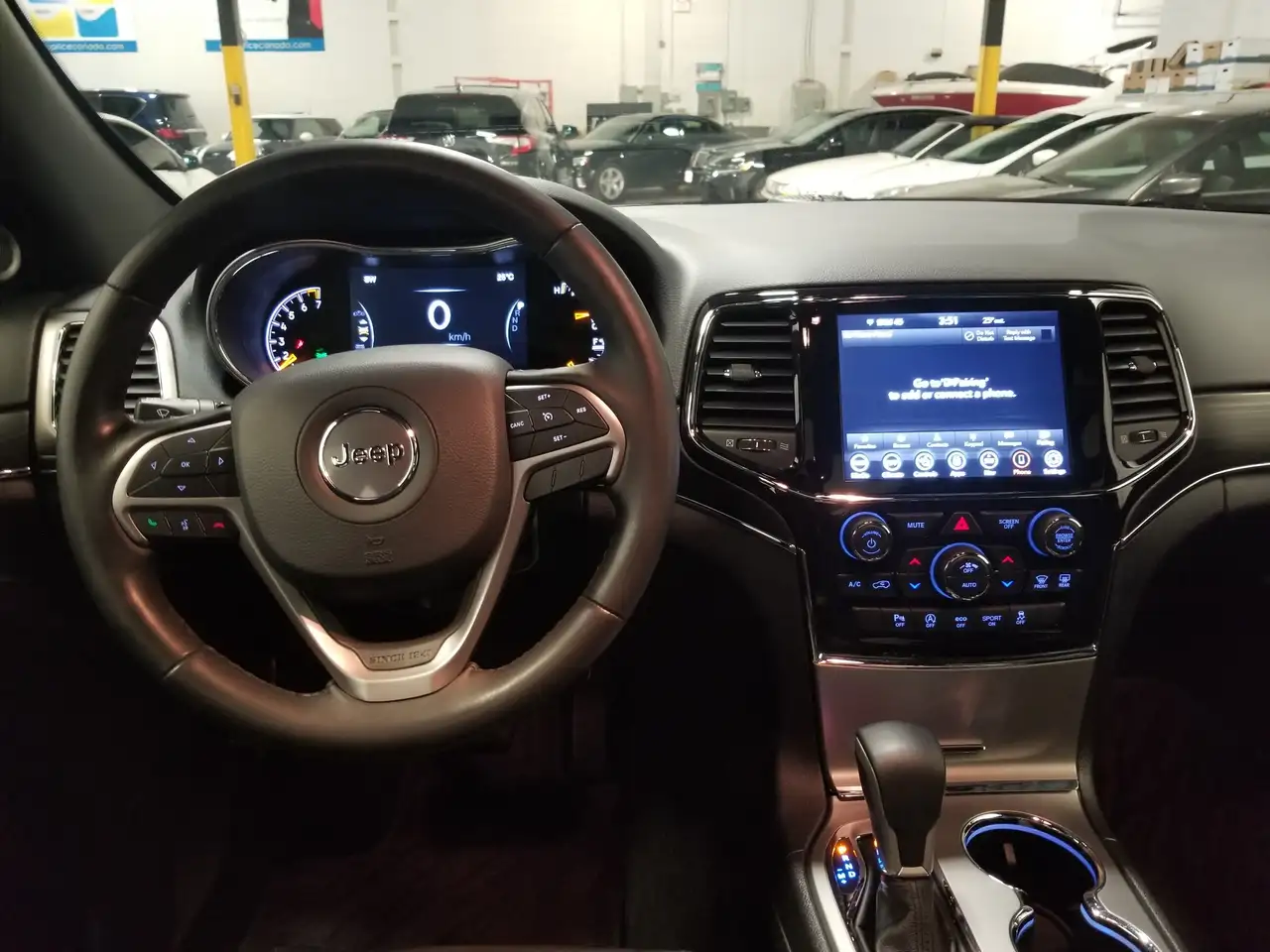 Jeep Grand Cherokee снимка Jeep Grand Cherokee