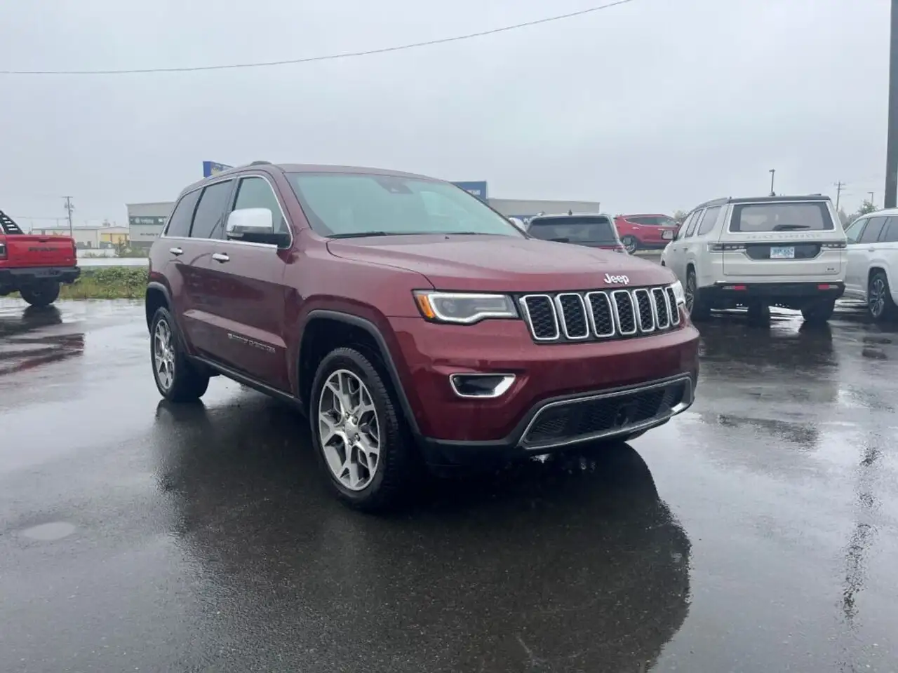 Jeep Grand Cherokee снимка Jeep Grand Cherokee