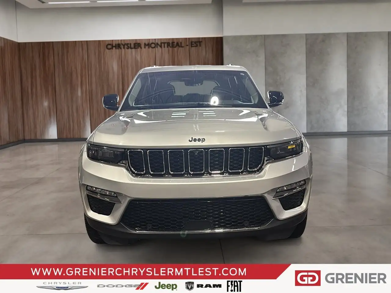 Jeep Grand Cherokee снимка Jeep Grand Cherokee