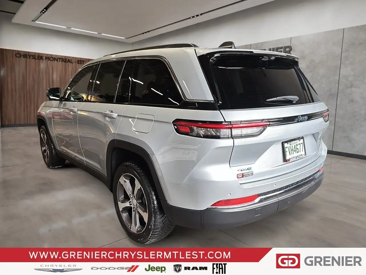Jeep Grand Cherokee снимка Jeep Grand Cherokee