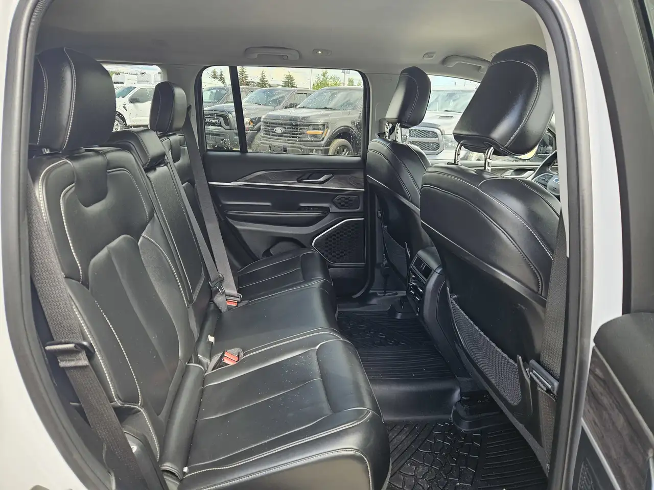Jeep Grand Cherokee fotografie Jeep Grand Cherokee