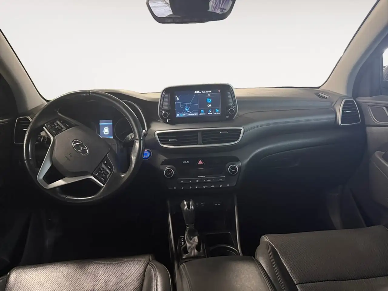 Hyundai TUCSON снимка Hyundai TUCSON