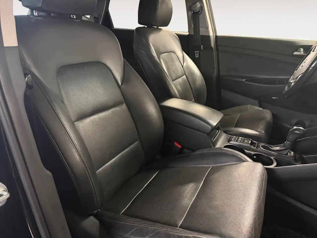 Hyundai TUCSON снимка Hyundai TUCSON